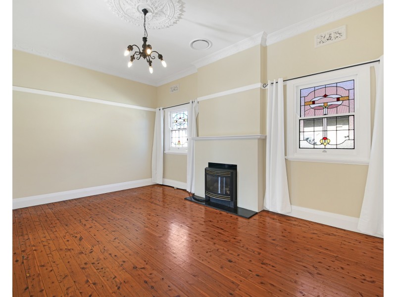 79A Gladstone Avenue, Wollongong NSW 2500