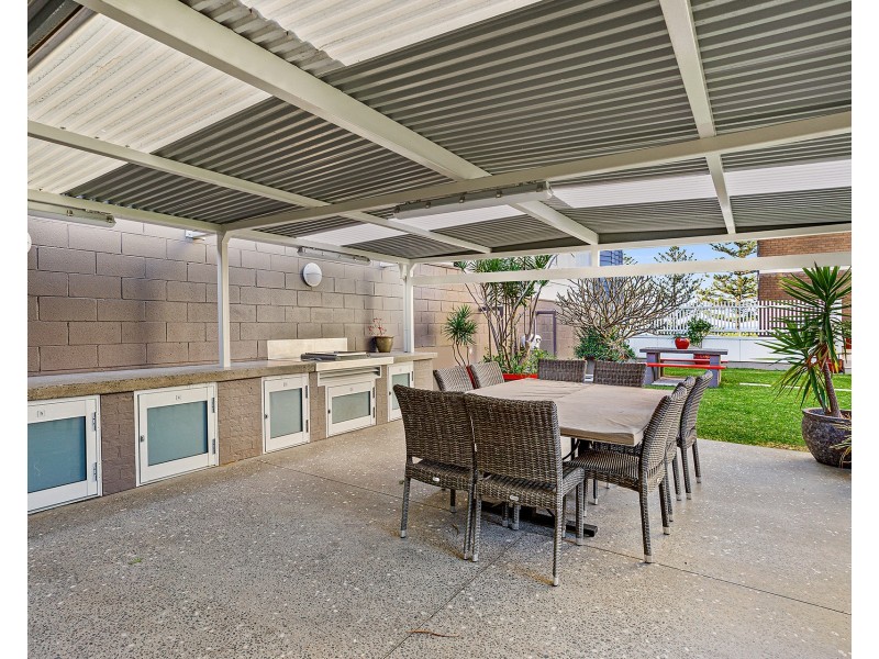17/42-44 Cliff Road, Wollongong NSW 2500