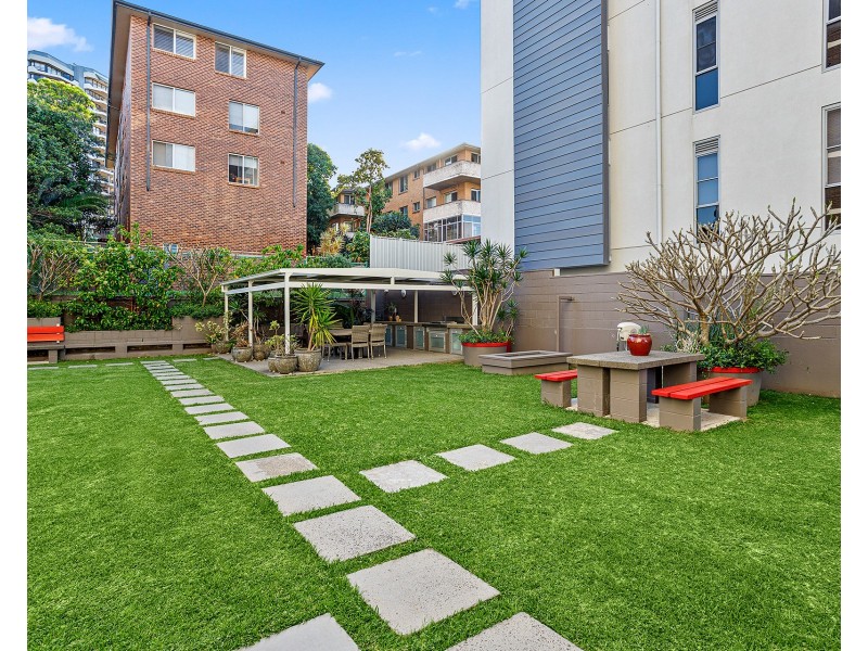 17/42-44 Cliff Road, Wollongong NSW 2500