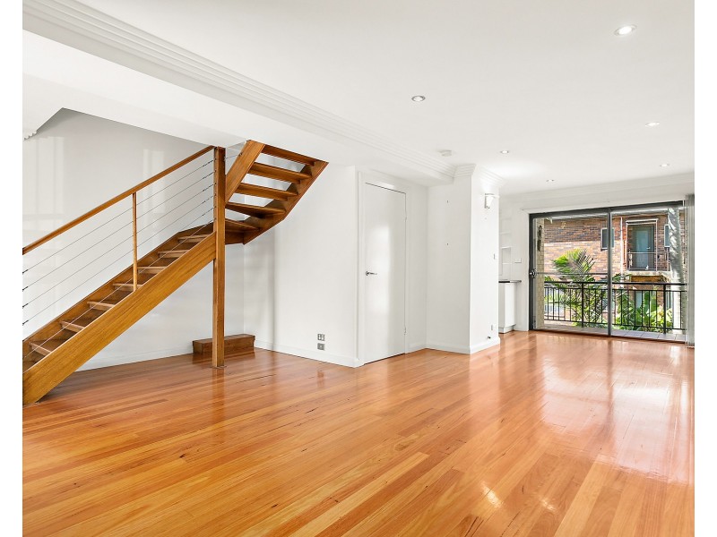 7/15 Campbell Street, Wollongong NSW 2500