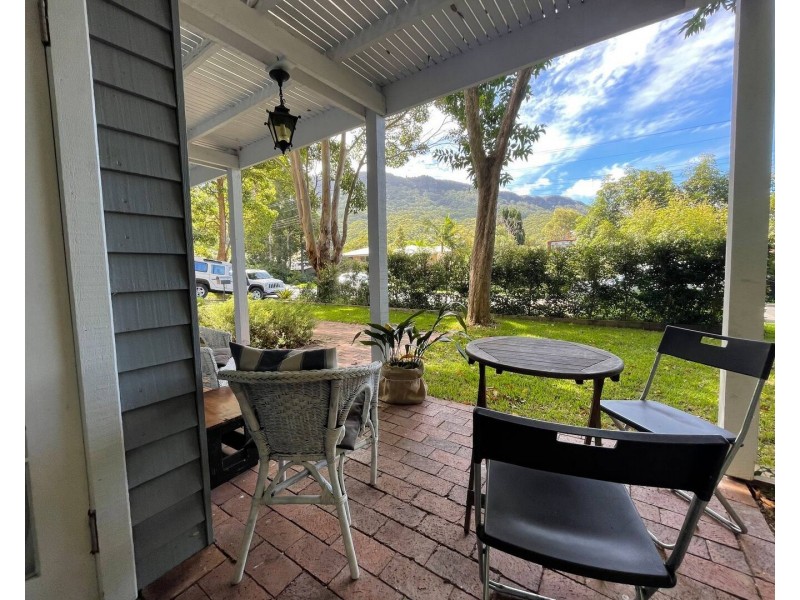 30 Oceana Parade, Austinmer NSW 2515