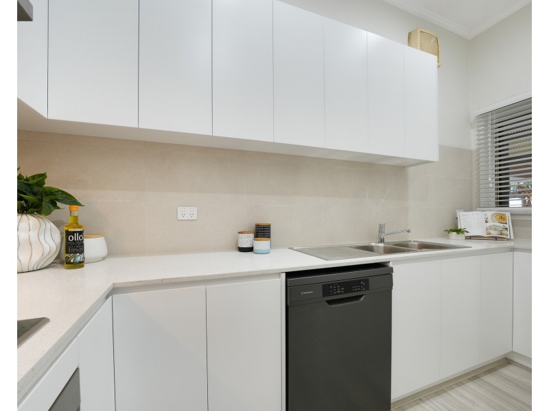 419 Lawrence Hargrave Drive, Thirroul NSW 2515