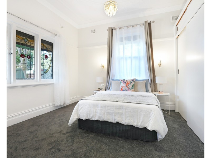 419 Lawrence Hargrave Drive, Thirroul NSW 2515