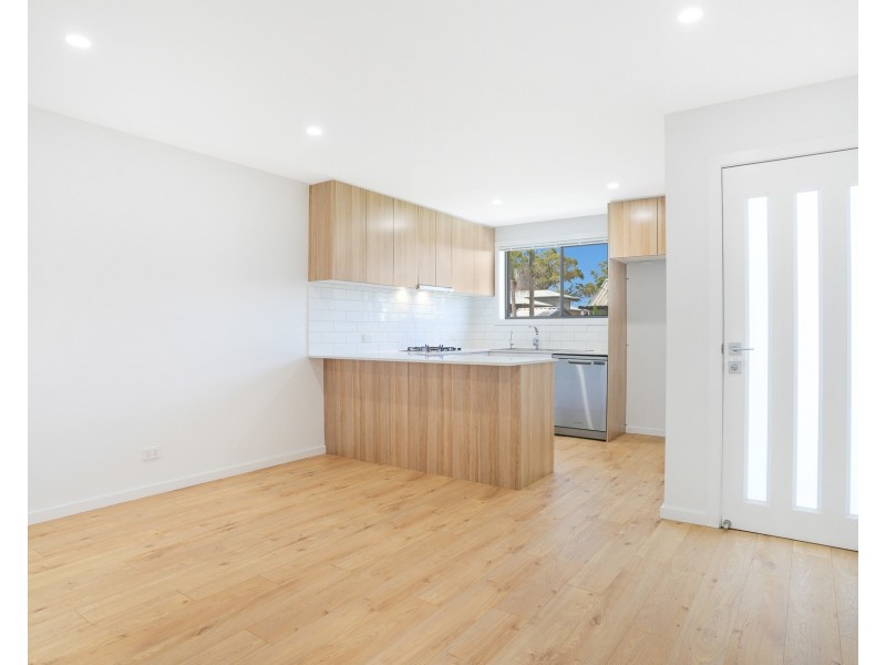 2/309 Princes Highway, Albion Park NSW 2527