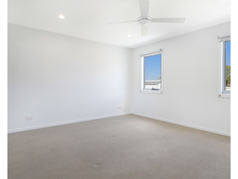 2/309 Princes Highway, Albion Park NSW 2527