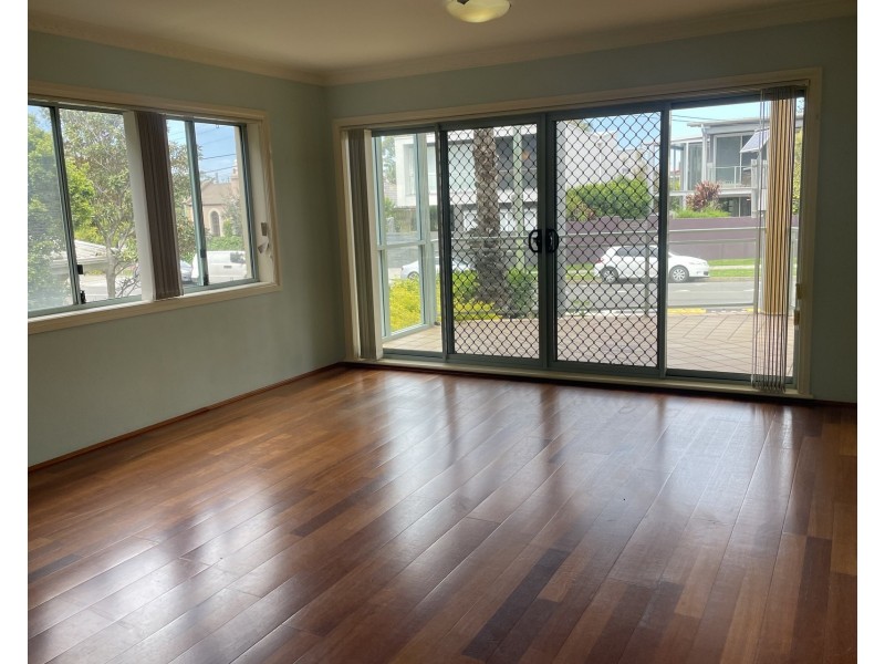 1/16 Harbour Street, Wollongong NSW 2500