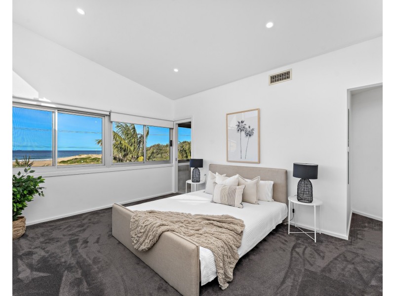 20 Seaview Crescent, Stanwell Park NSW 2508