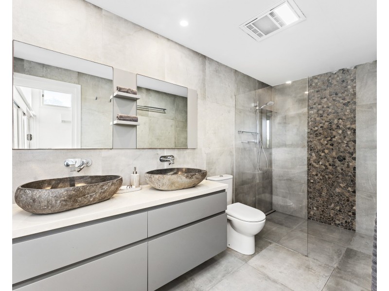 20 Seaview Crescent, Stanwell Park NSW 2508