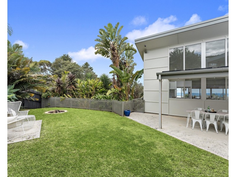 20 Seaview Crescent, Stanwell Park NSW 2508
