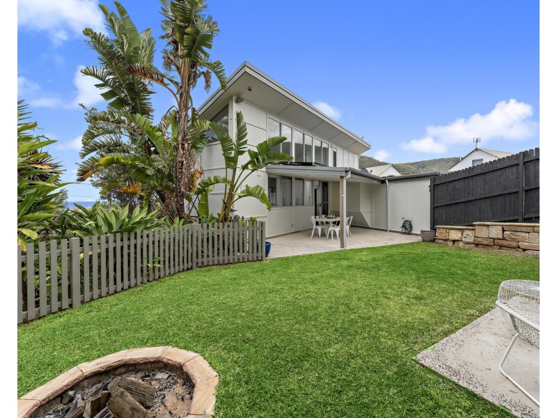 20 Seaview Crescent, Stanwell Park NSW 2508