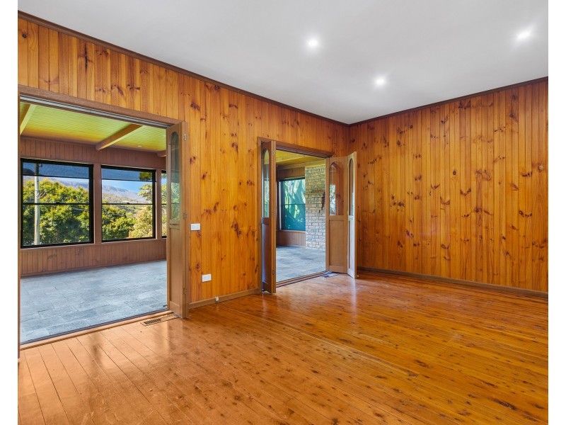 12 Oceana Parade, Austinmer NSW 2515