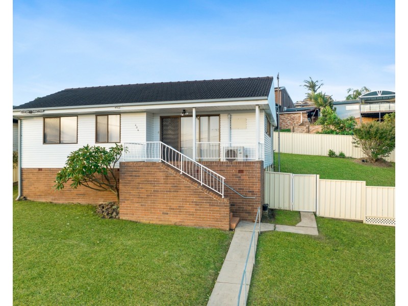 404 Northcliffe Drive, Berkeley NSW 2506