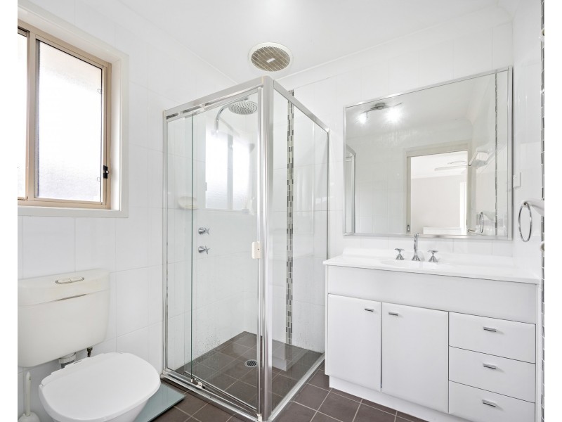 11 Sandy Bay Ave, Haywards Bay NSW 2530