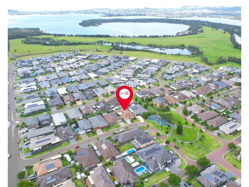 11 Sandy Bay Ave, Haywards Bay NSW 2530