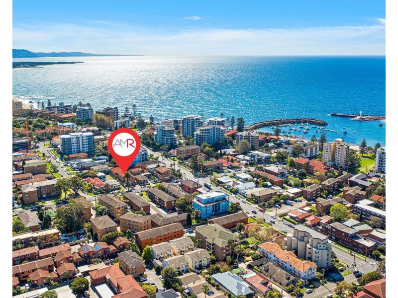 2/18 Campbell Street, Wollongong NSW 2500