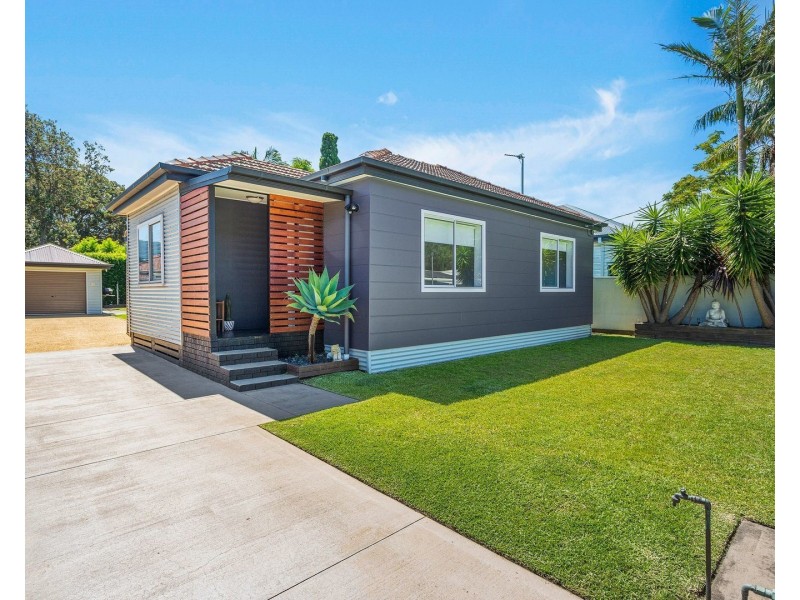 16 Dalton Street, Towradgi NSW 2518