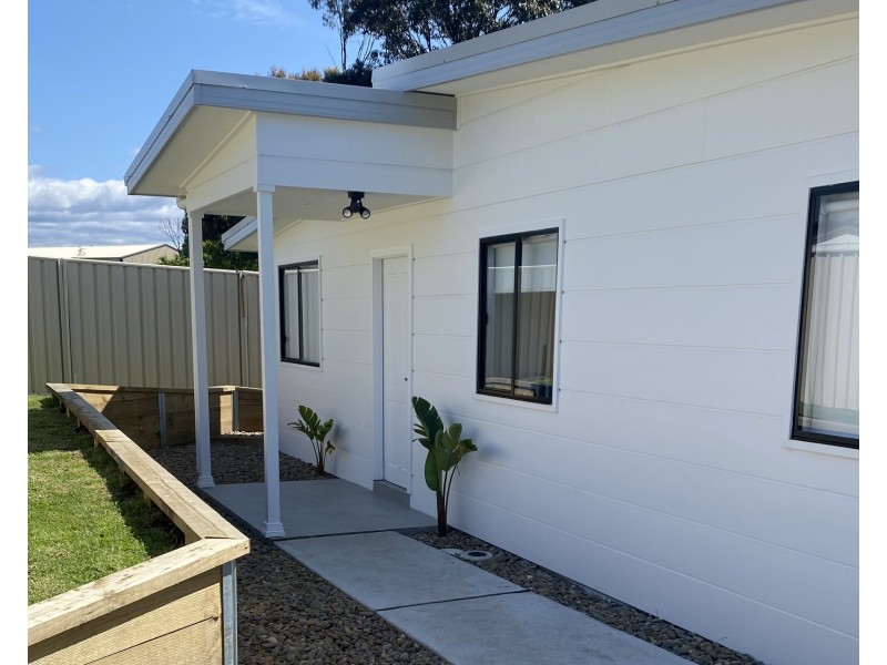 29A Noble Parade, Lake Heights NSW 2502