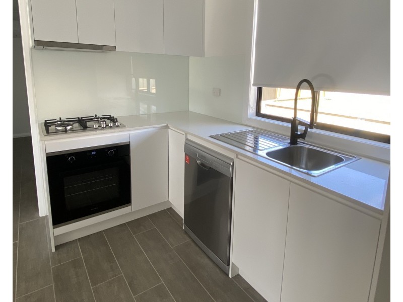 29A Noble Parade, Lake Heights NSW 2502