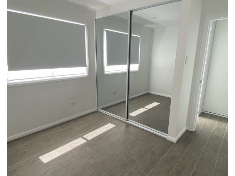 29A Noble Parade, Lake Heights NSW 2502