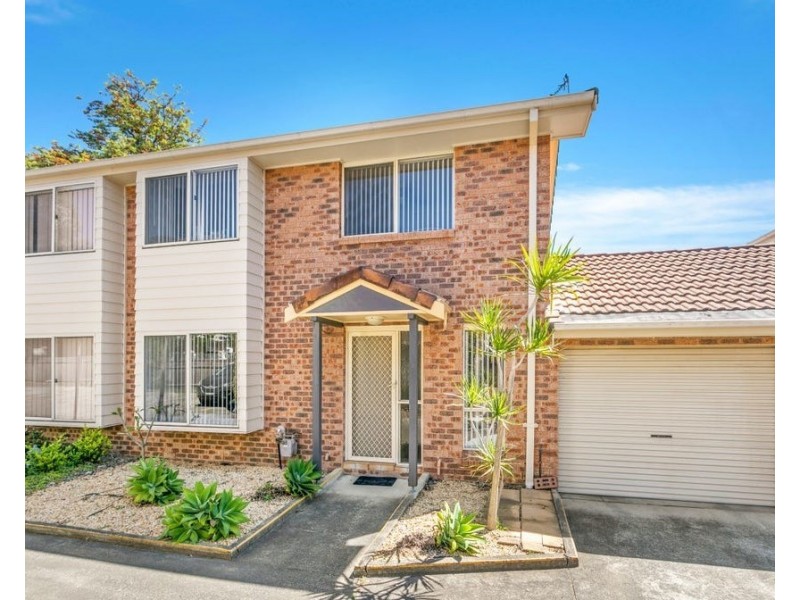 2/19-21 Kingston Street, Oak Flats NSW 2529