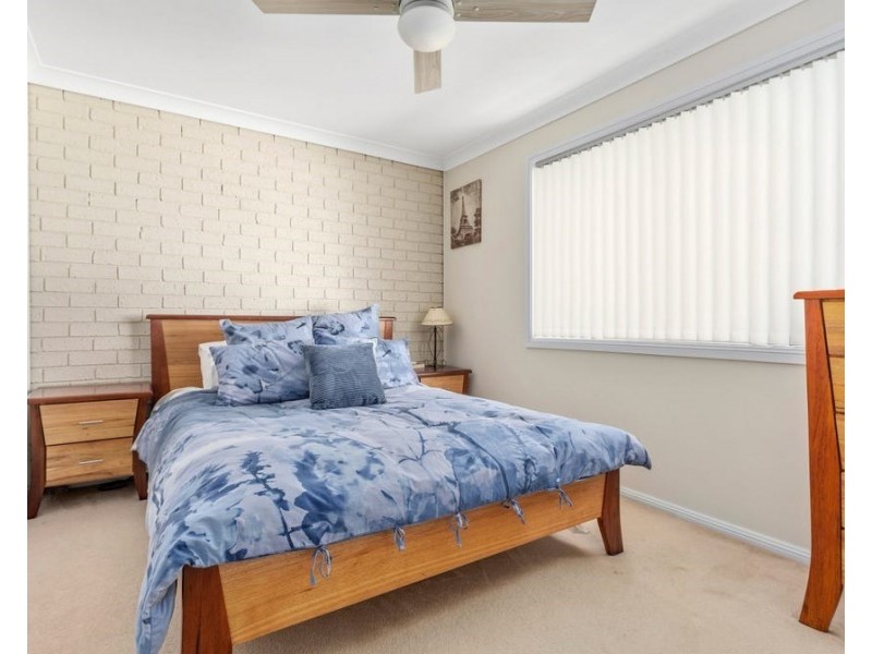 2/19-21 Kingston Street, Oak Flats NSW 2529