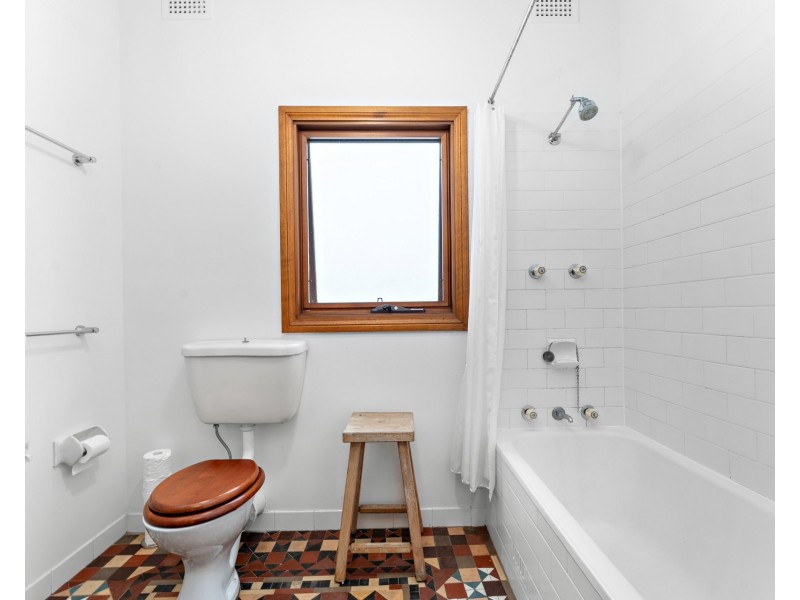 1 Broadridge Street, Wombarra NSW 2515