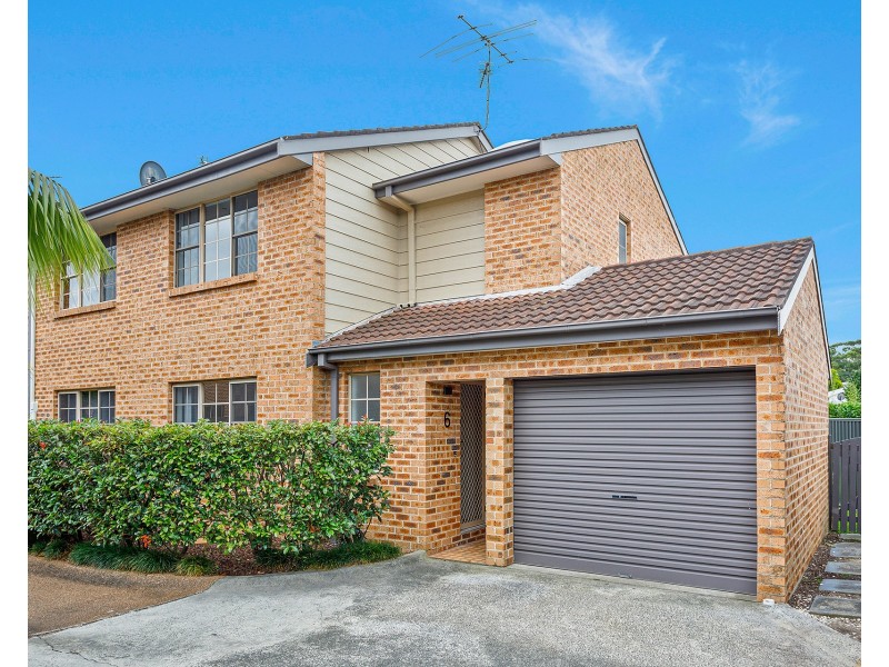 6/28 Balmoral Street, Balgownie NSW 2519