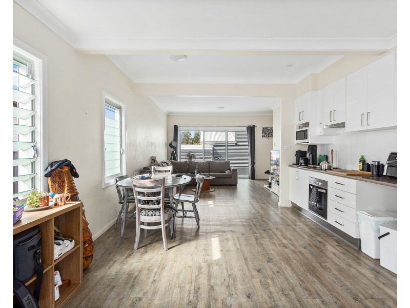 20 Karbo Street, Figtree NSW 2525