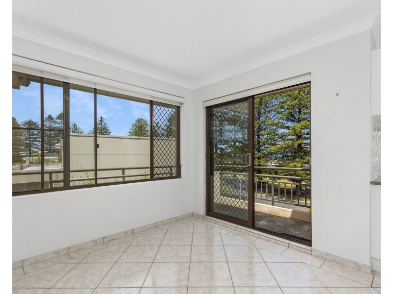 4/31 The Esplanade, Thirroul NSW 2515