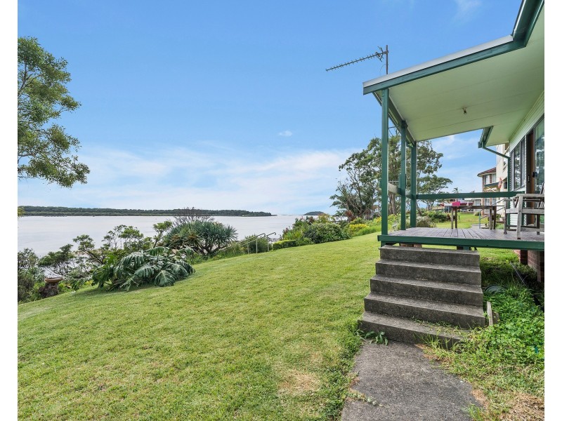47 Orama Crescent, Orient Point NSW 2540