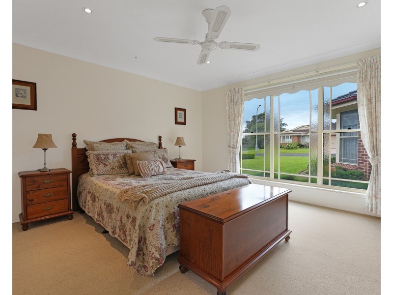 8 Kerang Court, Horsley NSW 2530