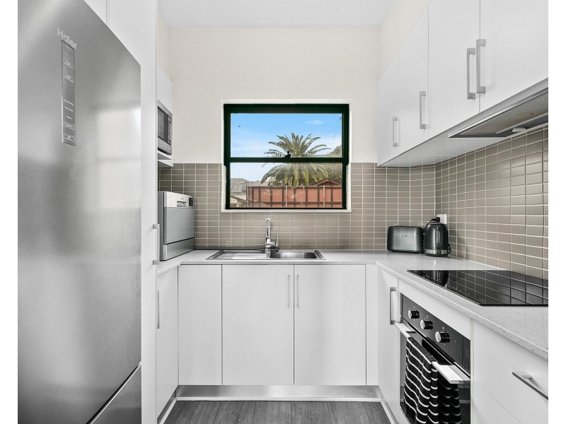 10/16 Woodlawn Avenue, Mangerton NSW 2500