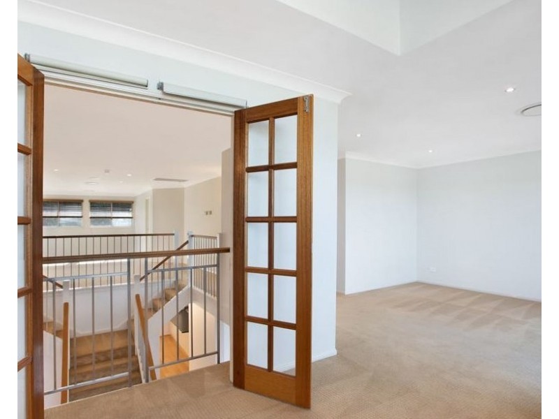 6 Gerongar Crescent, Haywards Bay NSW 2530