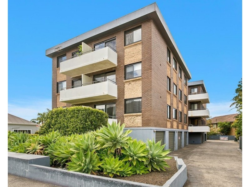6/223-225 Lawrence Hargrave Drive, Thirroul NSW 2515