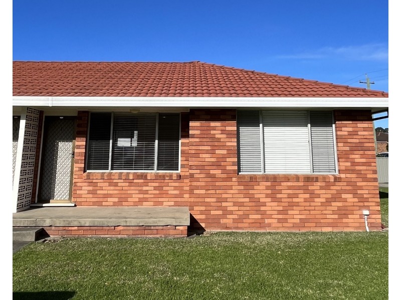 1/13 McCauley Street, Thirroul NSW 2515