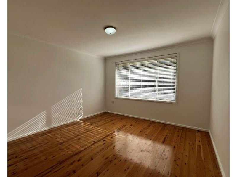 1/13 McCauley Street, Thirroul NSW 2515