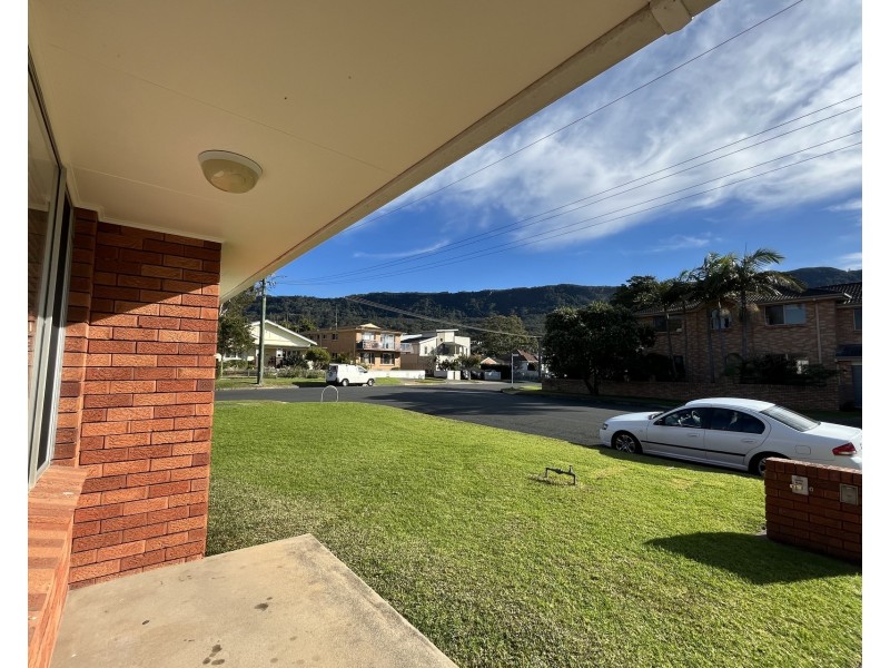 1/13 McCauley Street, Thirroul NSW 2515