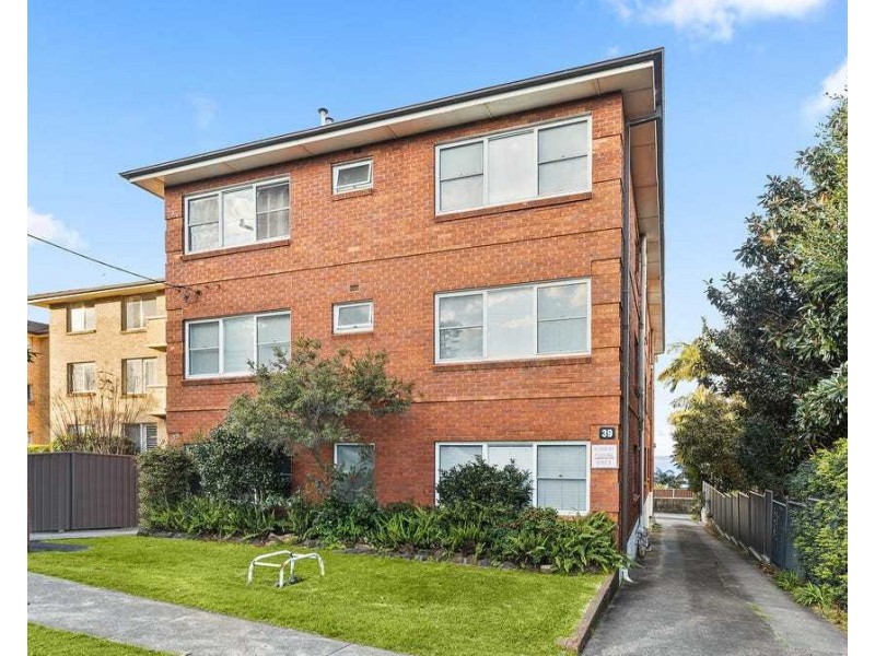 9/39 Corrimal Street, Wollongong NSW 2500