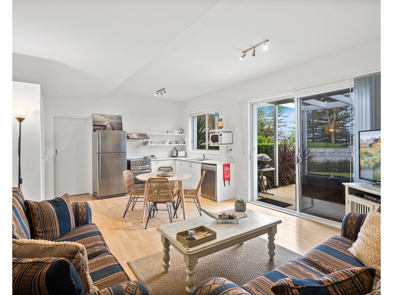 2b Austinmer Street, Austinmer NSW 2515