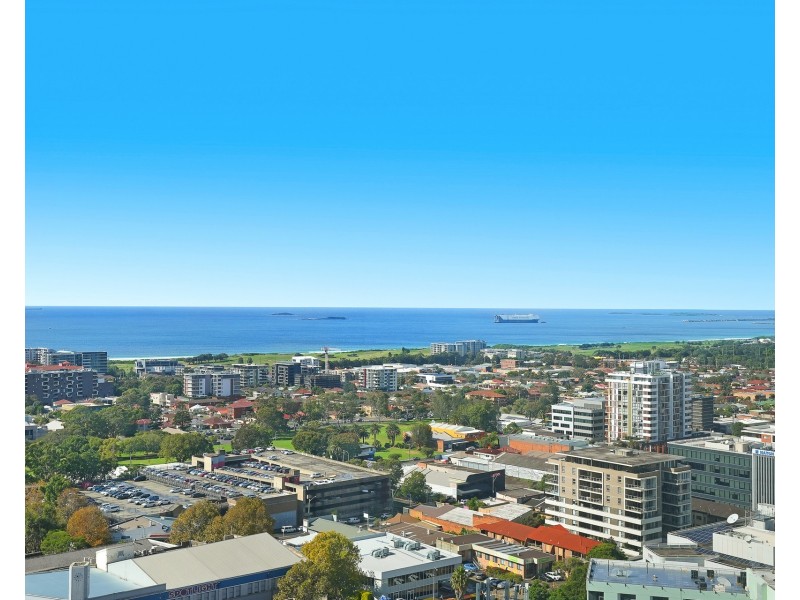 1702/15 Railway Parade, Wollongong NSW 2500