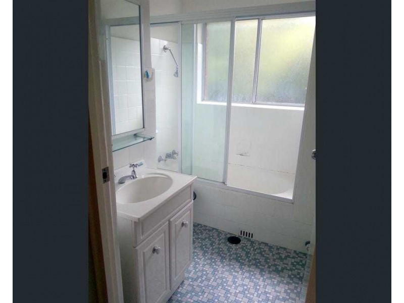 8/15 View Street, Wollongong NSW 2500