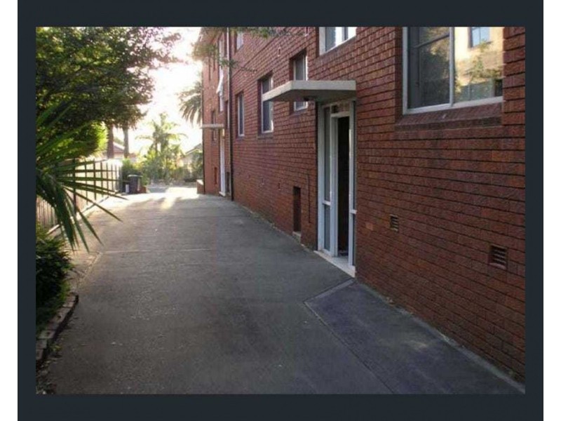 8/15 View Street, Wollongong NSW 2500