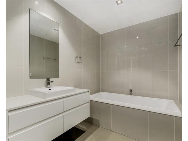 1/32-34 Church Street, Wollongong NSW 2500