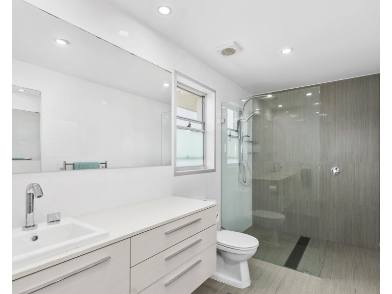 11 O’Brien Street, Bulli NSW 2516