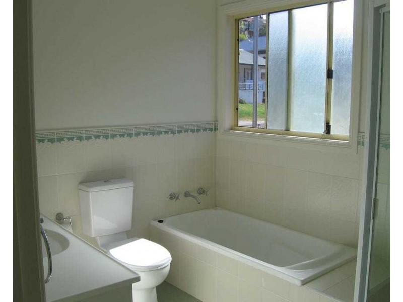 1/13 Oceana Parade, Austinmer NSW 2515