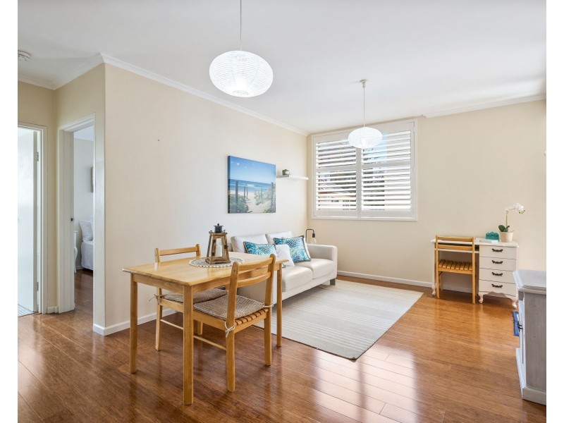 7/70 Cliff Road, Wollongong NSW 2500