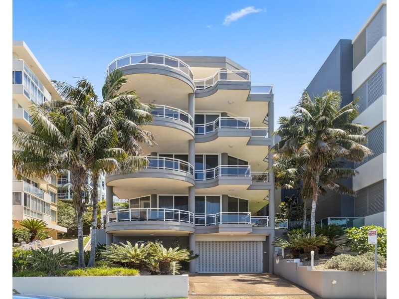 2/26 Cliff Road, Wollongong NSW 2500