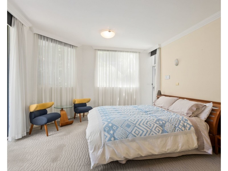 2/26 Cliff Road, Wollongong NSW 2500