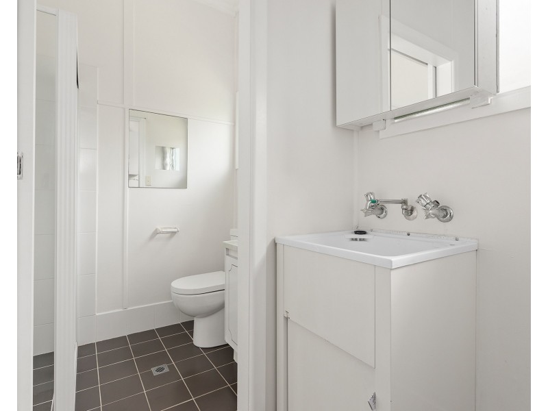 2/7 Moore Street, Austinmer NSW 2515