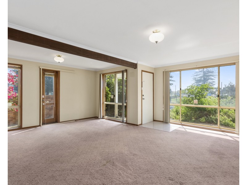 6/1-3 Bath Street, Thirroul NSW 2515